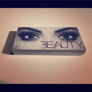 HUDA Beauty Samantha #7 False Lashes